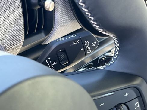 Used 2025 MINI Cooper S FWD image 38