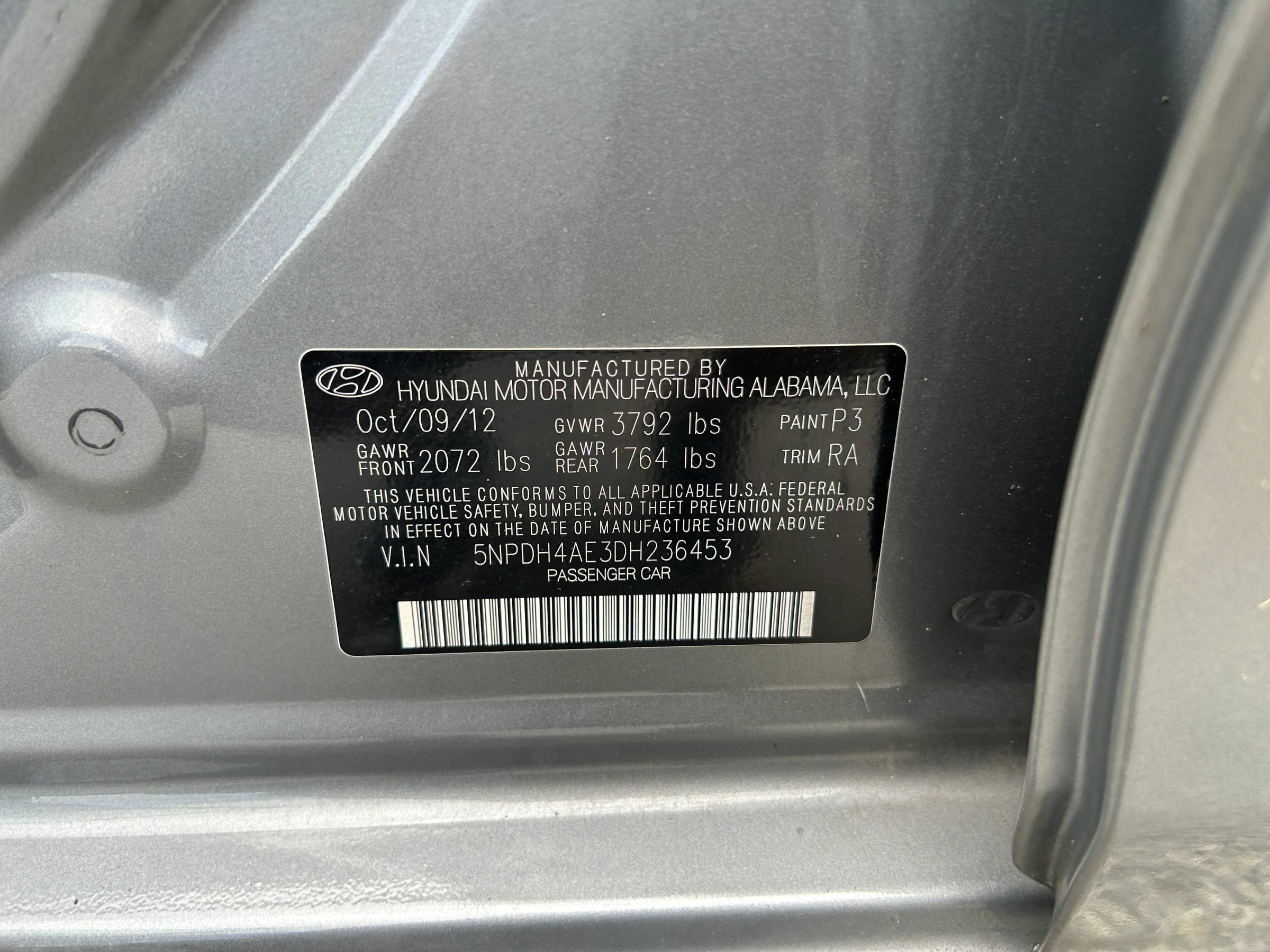Used 2013 Hyundai Elantra Limited FWD image 17