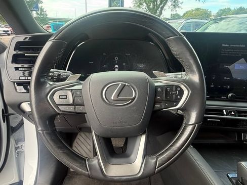 Used 2025 Lexus RX 350h AWD/4WD image 14