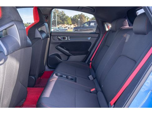 Used 2023 Honda Civic Type R image 13