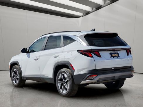 Used 2025 Hyundai Tucson SEL image 3