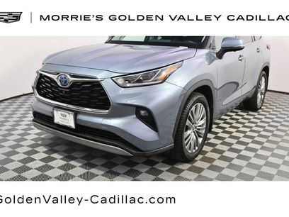 Used 2023 Toyota Highlander Platinum