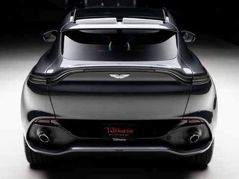 Used 2023 Aston Martin DBX AWD/4WD image 24