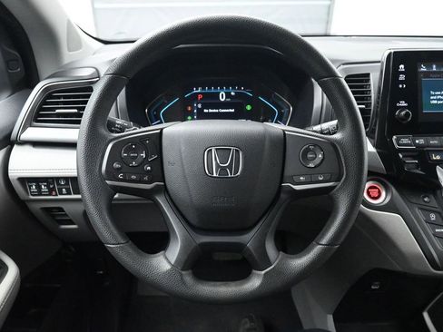 Used 2022 Honda Odyssey EX image 25