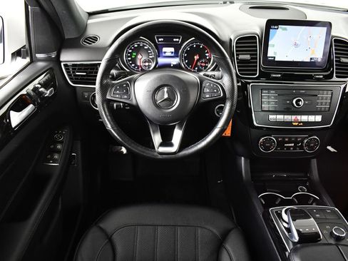 Used 2018 Mercedes-Benz GLE 350 4MATIC image 18