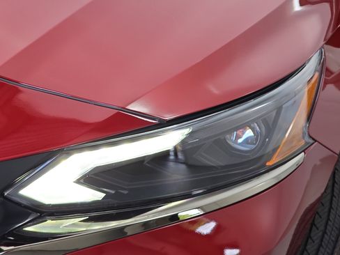 New 2025 Nissan Altima 2.5 SR image 29