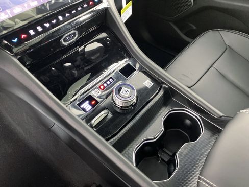 New 2026 Jeep Grand Cherokee Limited image 28