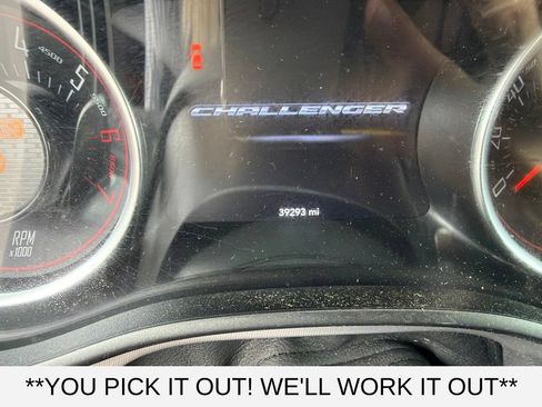 Used 2023 Dodge Challenger R/T RWD image 12