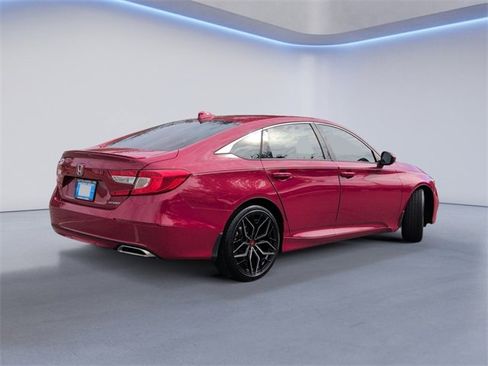 Used 2019 Honda Accord Sport image 4