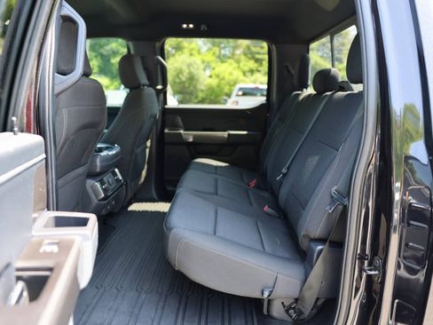 Certified 2022 Ford F150 XLT w/ Equipment Group 302A High image 17