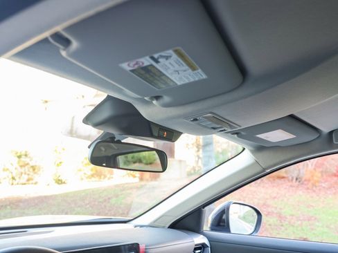 New 2026 Nissan Kicks SV image 13