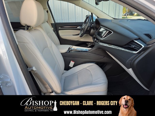 Used 2023 Buick Enclave Essence w/ Experience Buick Package AWD/4WD image 19