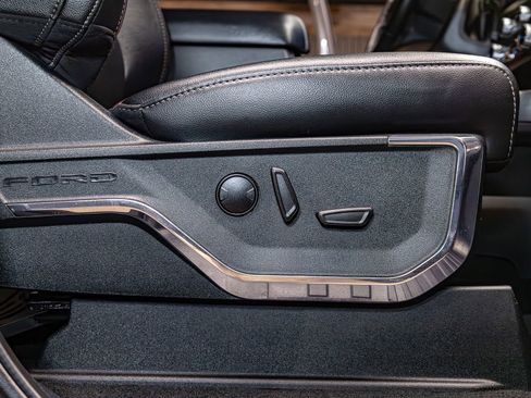 Used 2023 Ford F250 Lariat w/ Lariat Ultimate Package image 29