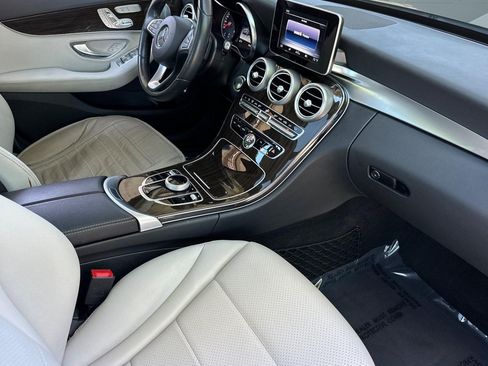 Used 2017 Mercedes-Benz C 300 Sedan image 35