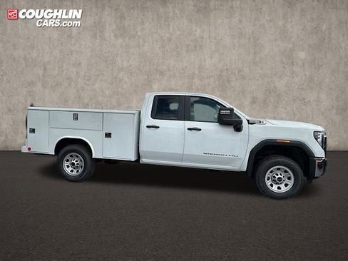 New 2024 GMC Sierra 3500 Pro w/ Convenience Package image 9