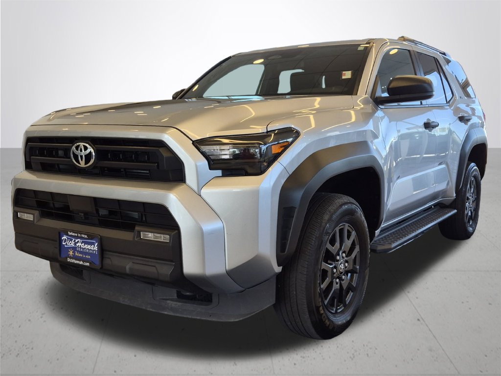 Used 2025 Toyota 4Runner SR5 AWD/4WD image 2