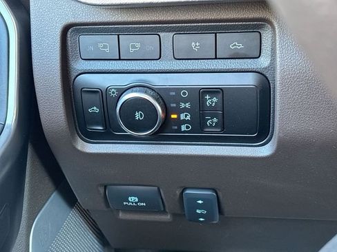 Used 2023 Ford F250 King Ranch image 35