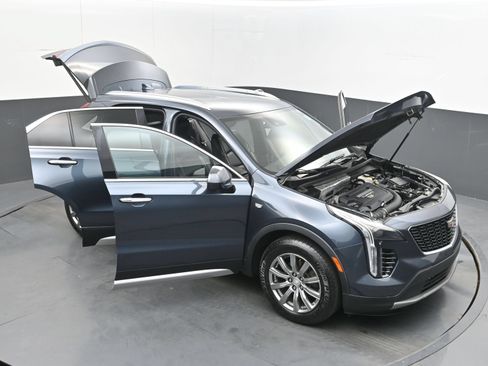 Used 2020 Cadillac XT4 Premium Luxury FWD image 34