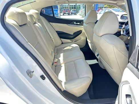 Used 2018 Nissan Maxima 3.5 SL image 18