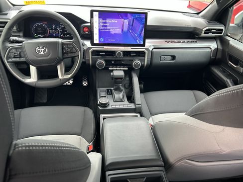 Certified 2025 Toyota Tacoma TRD Sport AWD/4WD image 23