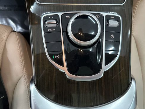 Used 2019 Mercedes-Benz C 300 Sedan image 17