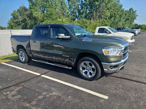 Used 2021 RAM 1500 Big Horn AWD/4WD image 3