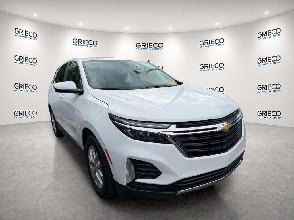 Used 2024 Chevrolet Equinox LT w/ LPO, Cargo Package FWD image 1