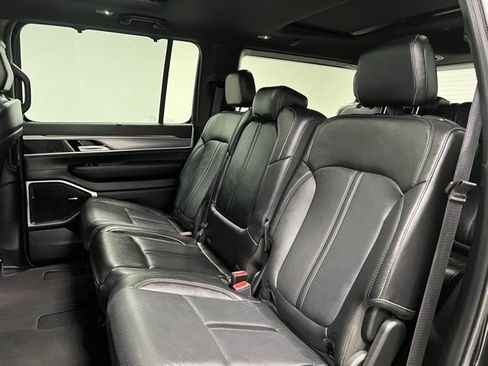 Used 2023 Jeep Wagoneer Series II w/ Convenience Group I AWD/4WD image 47