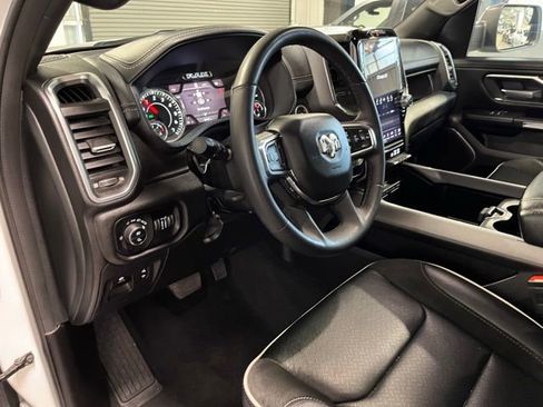 Used 2025 RAM 1500 Laramie image 19