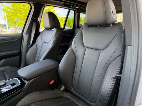 Certified 2024 BMW X3 xDrive30i w/ Premium Package AWD/4WD image 5