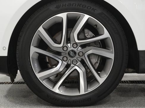 Used 2022 Land Rover Range Rover Sport HSE Silver Edition image 9