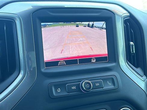 Used 2023 Chevrolet Silverado 1500 Custom image 30