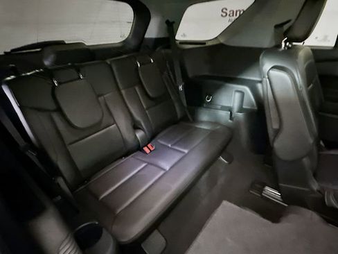 Used 2023 Ford Explorer XLT w/ Equipment Group 202A image 25