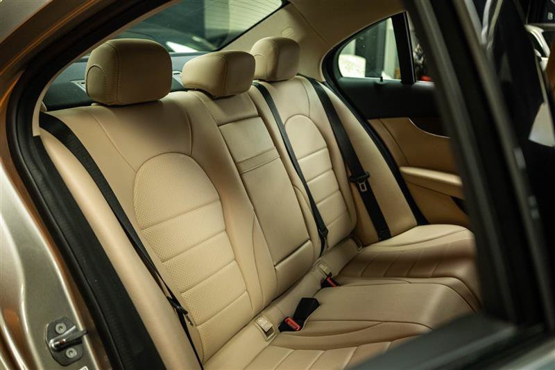 Used 2019 Mercedes-Benz C 300 4MATIC Sedan image 11