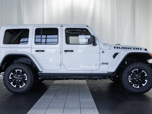 New 2025 Jeep Wrangler Unlimited Rubicon 4xe AWD/4WD image 3