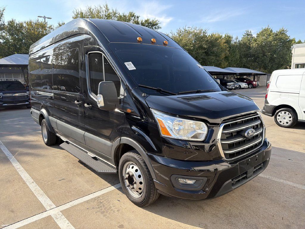 Used 2020 Ford Transit 350 XLT RWD image 2