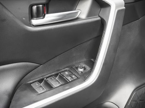 Used 2024 Toyota RAV4 XLE image 12