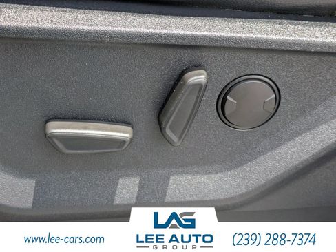 Used 2022 Ford F150 XLT w/ Equipment Group 302A High AWD/4WD image 17