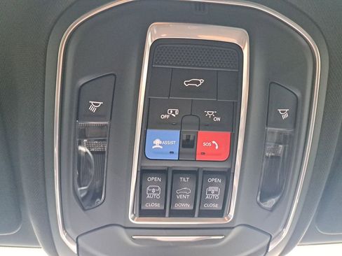 New 2025 Jeep Grand Cherokee L Limited w/ Luxury Tech Group II AWD/4WD image 26