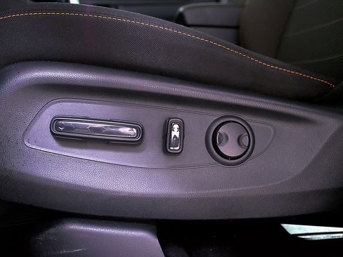 Used 2025 Honda CR-V Sport image 16
