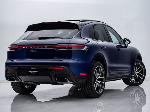 New 2026 Porsche Macan image 12