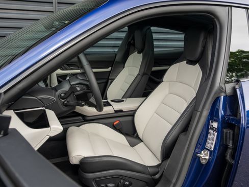 New 2026 Porsche Taycan AWD/4WD image 5