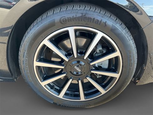 Used 2020 Lincoln Continental Reserve image 15