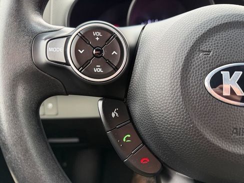 Used 2015 Kia Soul image 19