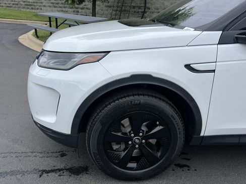 Used 2020 Land Rover Discovery Sport SE AWD/4WD image 13