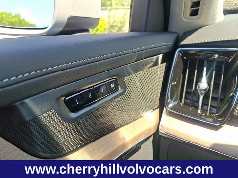 New 2026 Volvo XC90 B6 Plus w/ Protection Package Premier image 20