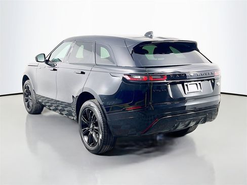 Used 2023 Land Rover Range Rover Velar R-Dynamic S image 7