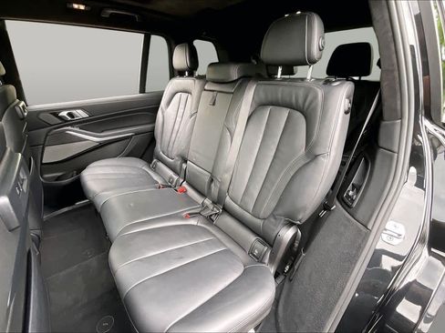 Used 2022 BMW X7 M50i w/ Cold Weather Package AWD/4WD image 20