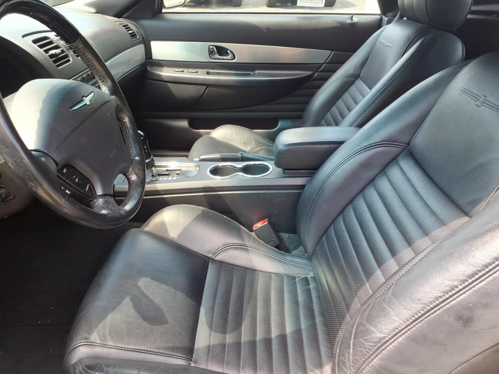 Used 2003 Ford Thunderbird RWD image 17