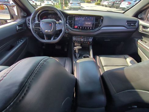 Used 2025 Dodge Durango GT image 21